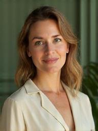 Léna Favre, responsable spa & soins de la peau